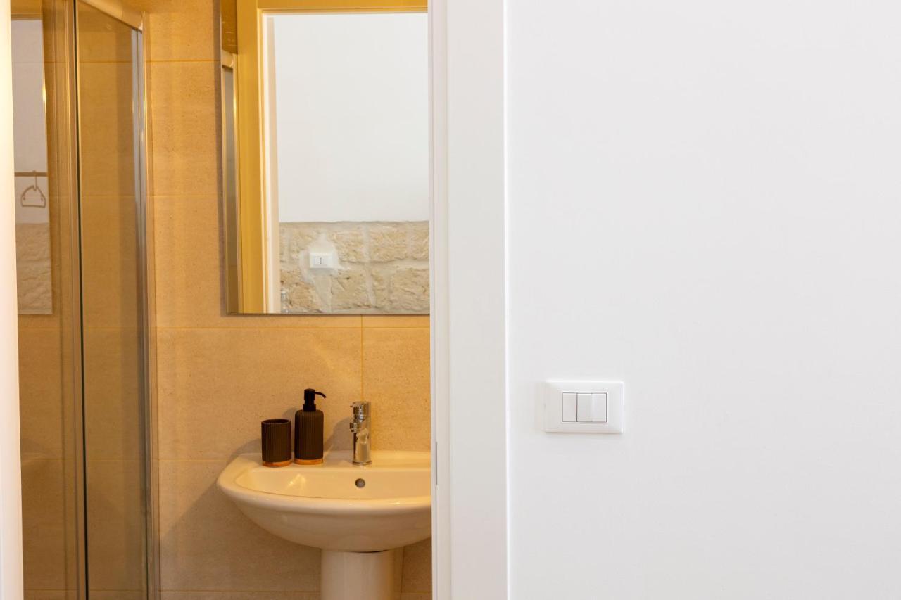 Apulian House Hotel Brindisi Ngoại thất bức ảnh