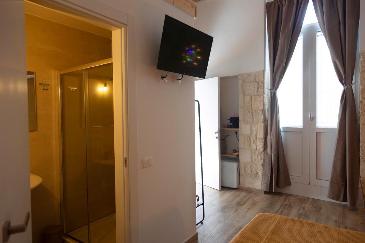 Apulian House Hotel Brindisi Ngoại thất bức ảnh